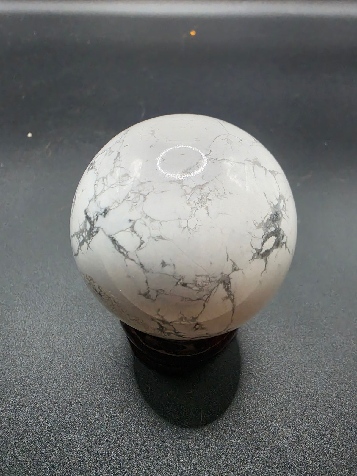 Magnesite Sphere 6cm
