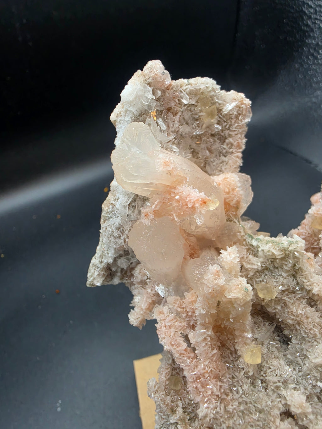 Stilbite, Heulandite and Zeolite Crystal Tapestry 143g