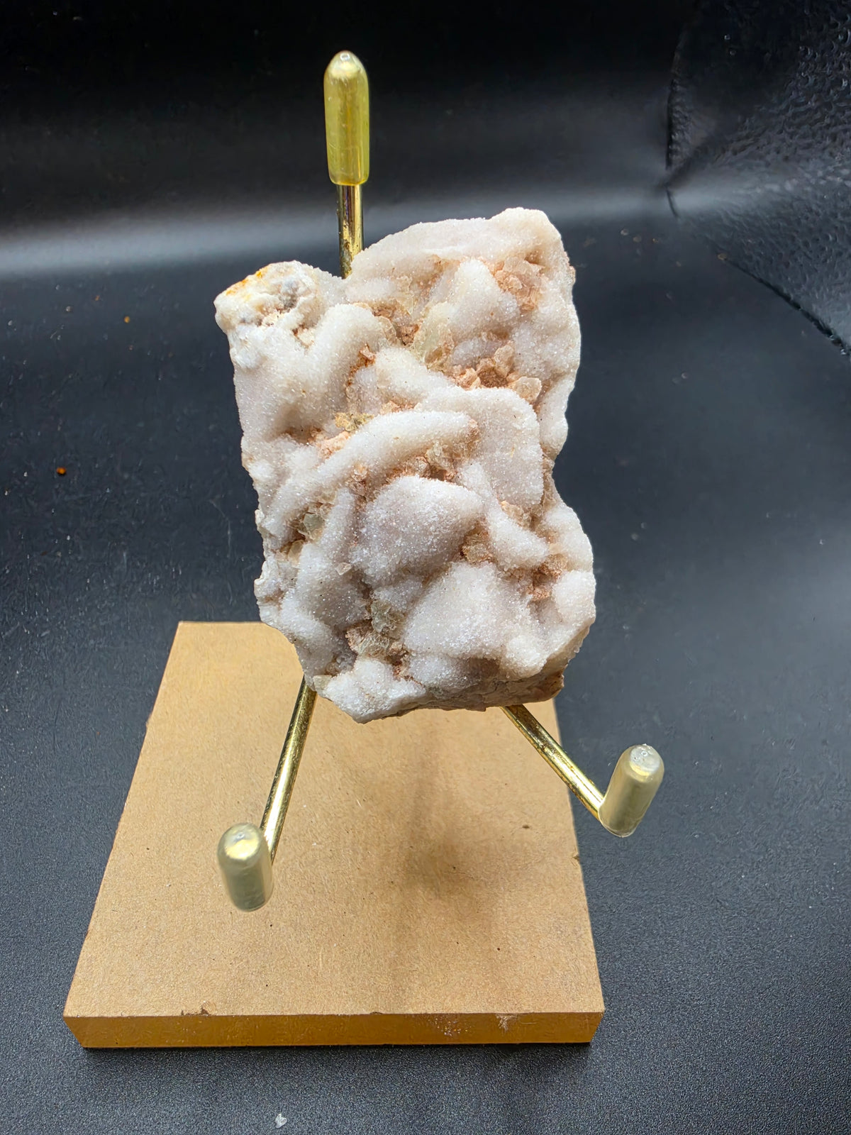 Quartz on Calcite 72g — South Australia