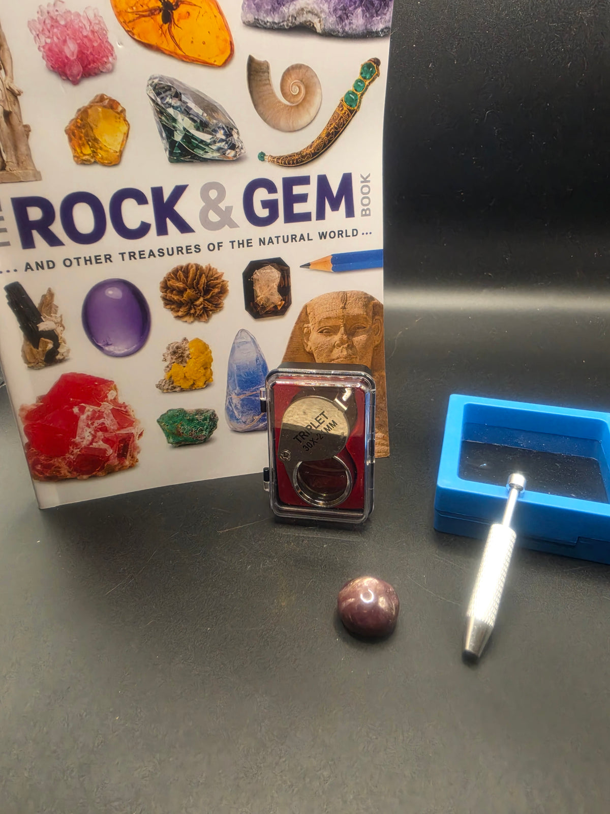 Gemmology Junior Kit – Rock & Gem Book, Loupe, Lapidary Pincer & Sample Gems