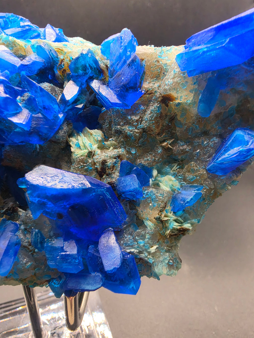 Chalcanthite – Nanisivik Mine, Nunavut Canada | 1.1kg Specimen