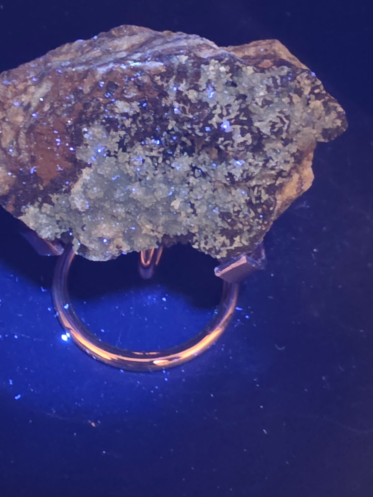 Smithsonite – Broken Hill, NSW | 120g Fluorescent Specimen