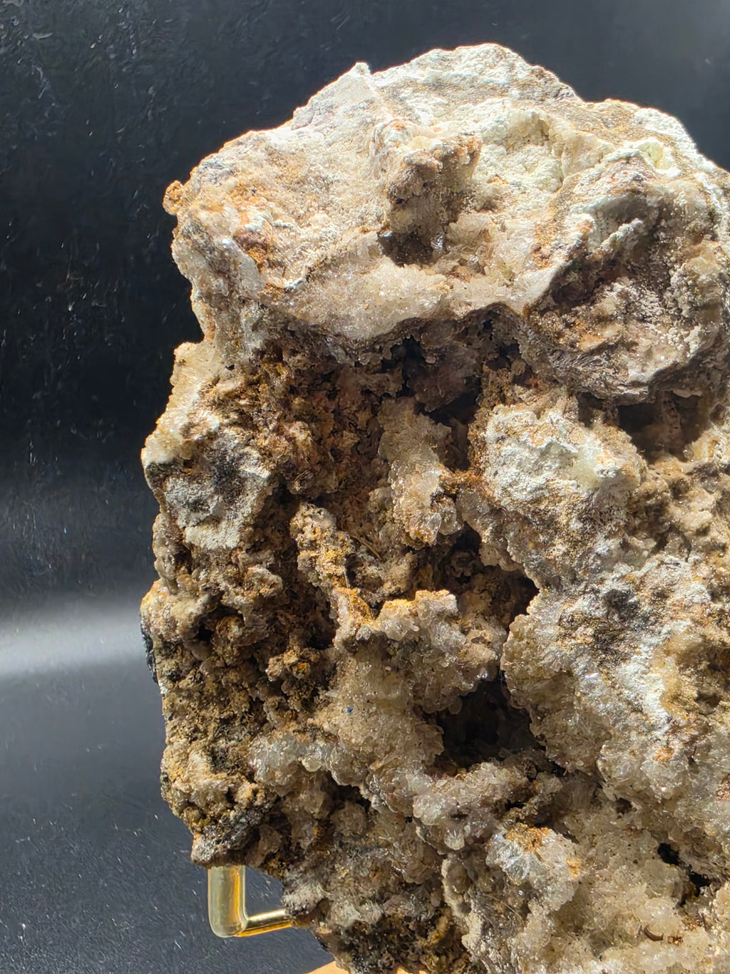 Hydrozincite with Hemimorphite – Evelyn Mine, Pine Creek, NT | 700g Fluorescent Specimen