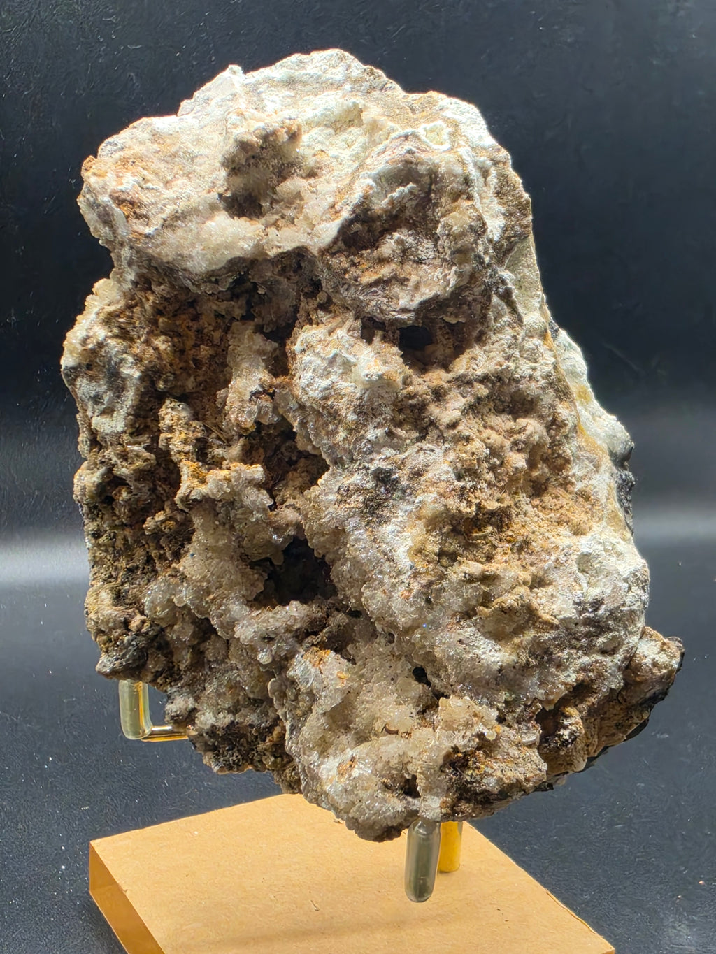 Hydrozincite with Hemimorphite – Evelyn Mine, Pine Creek, NT | 700g Fluorescent Specimen