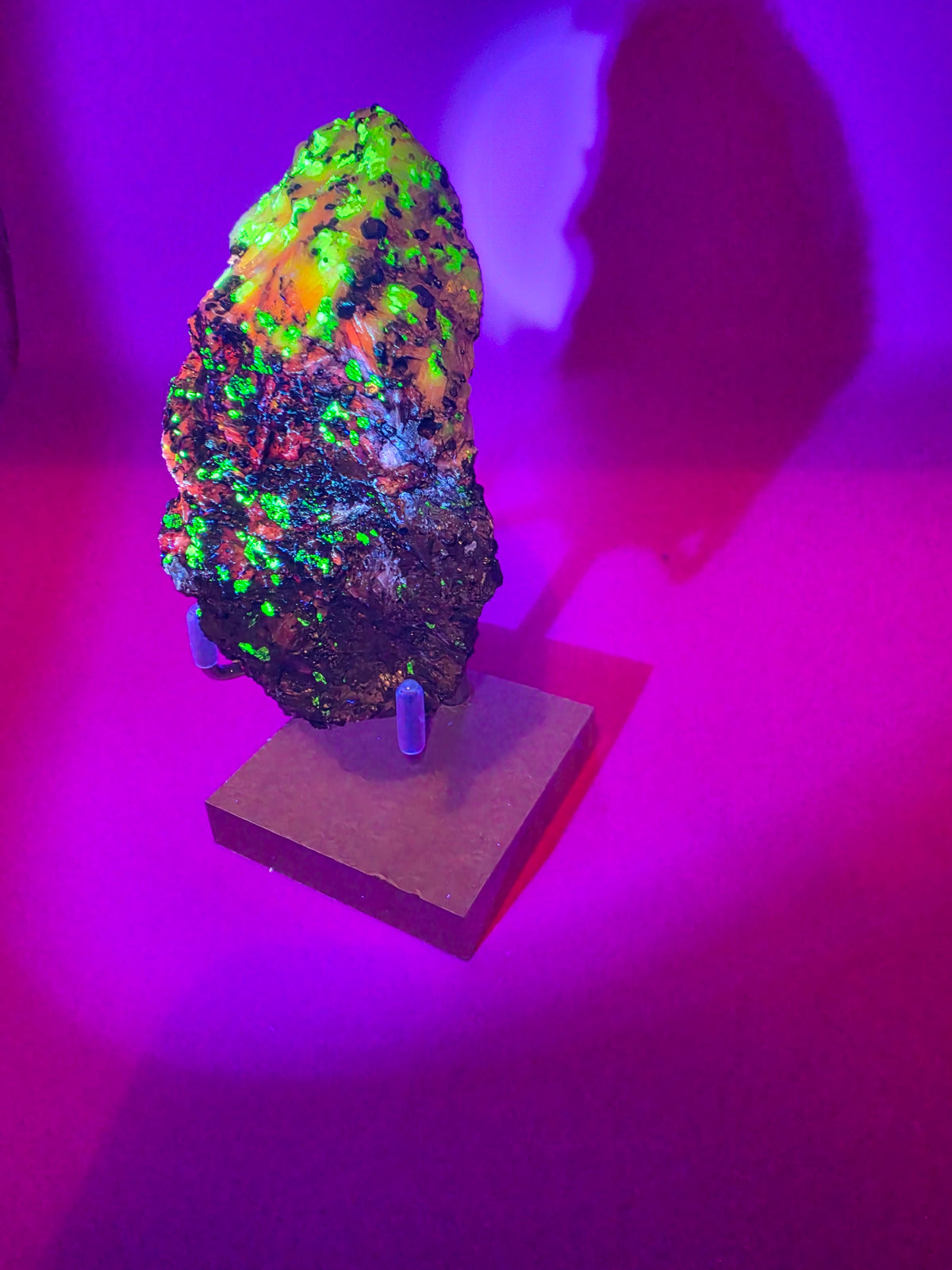 Authentic High-Quality Fluorescent Willemite Calcite from Franklin, New Jersey, 800 g