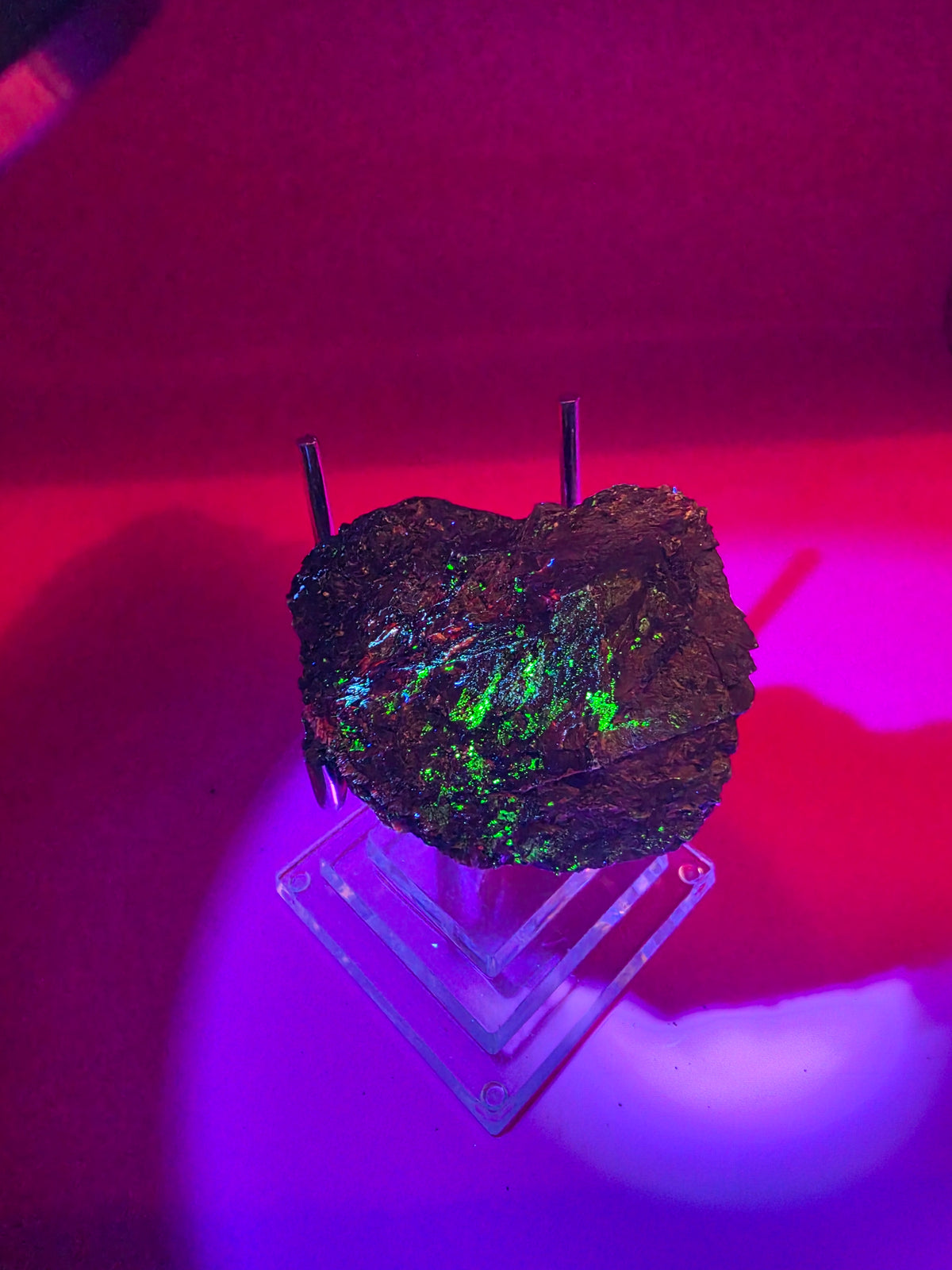 Authentic High-Quality Fluorescent Willemite Calcite from Franklin, New Jersey, 200 g
