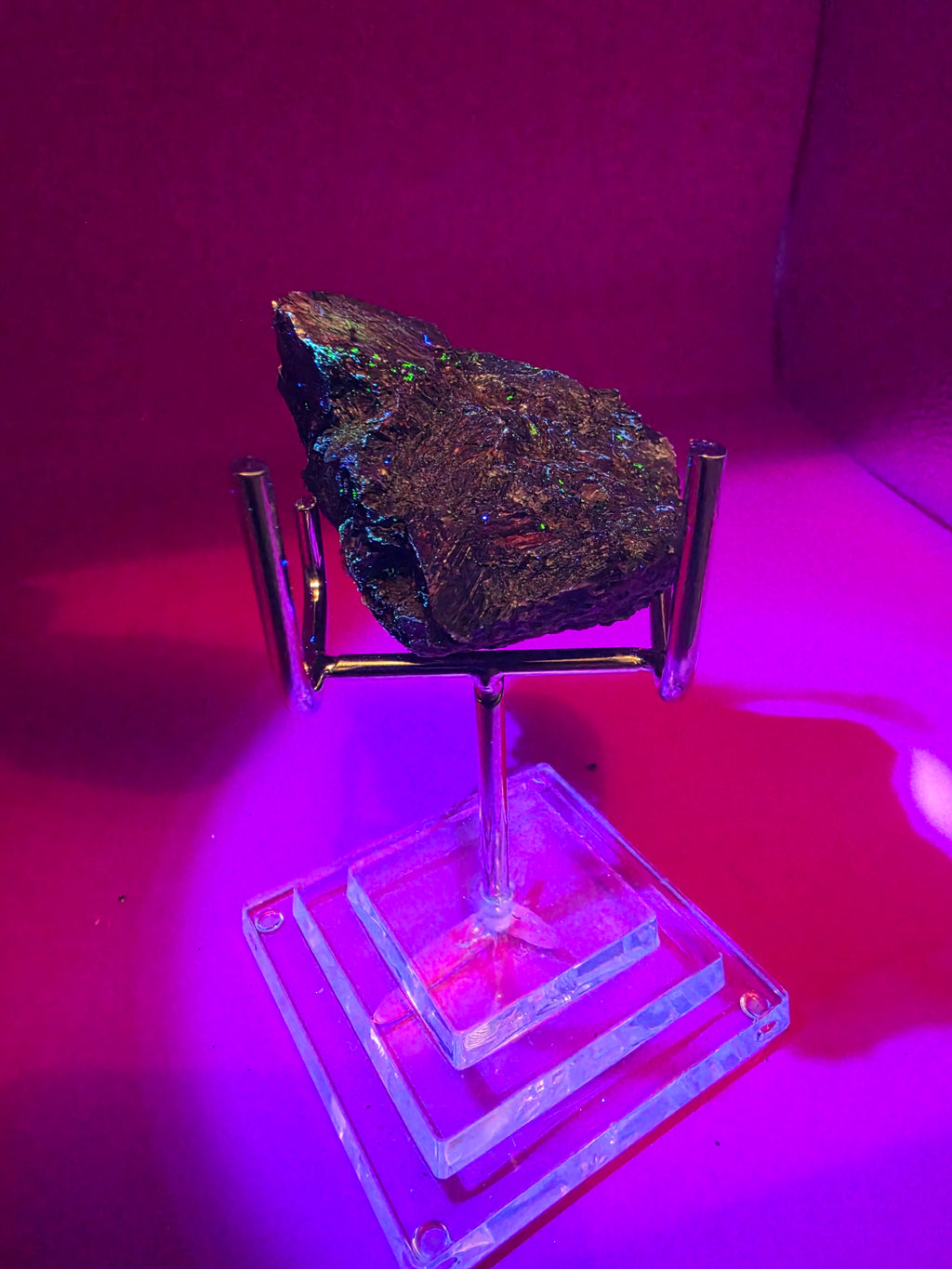 Authentic High-Quality Fluorescent Willemite Calcite from Franklin, New Jersey, 200 g
