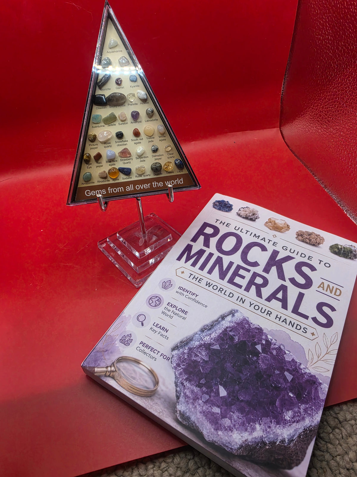 Mineral Pyramid – 36 World Mineral Samples